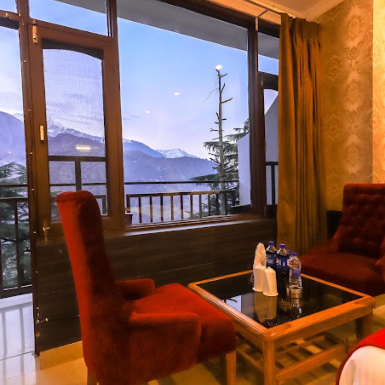 Hotel Holiday Hill, Near Mall Road, Mcleodganj# Parking#Restaurant Dharamshala Ngoại thất bức ảnh