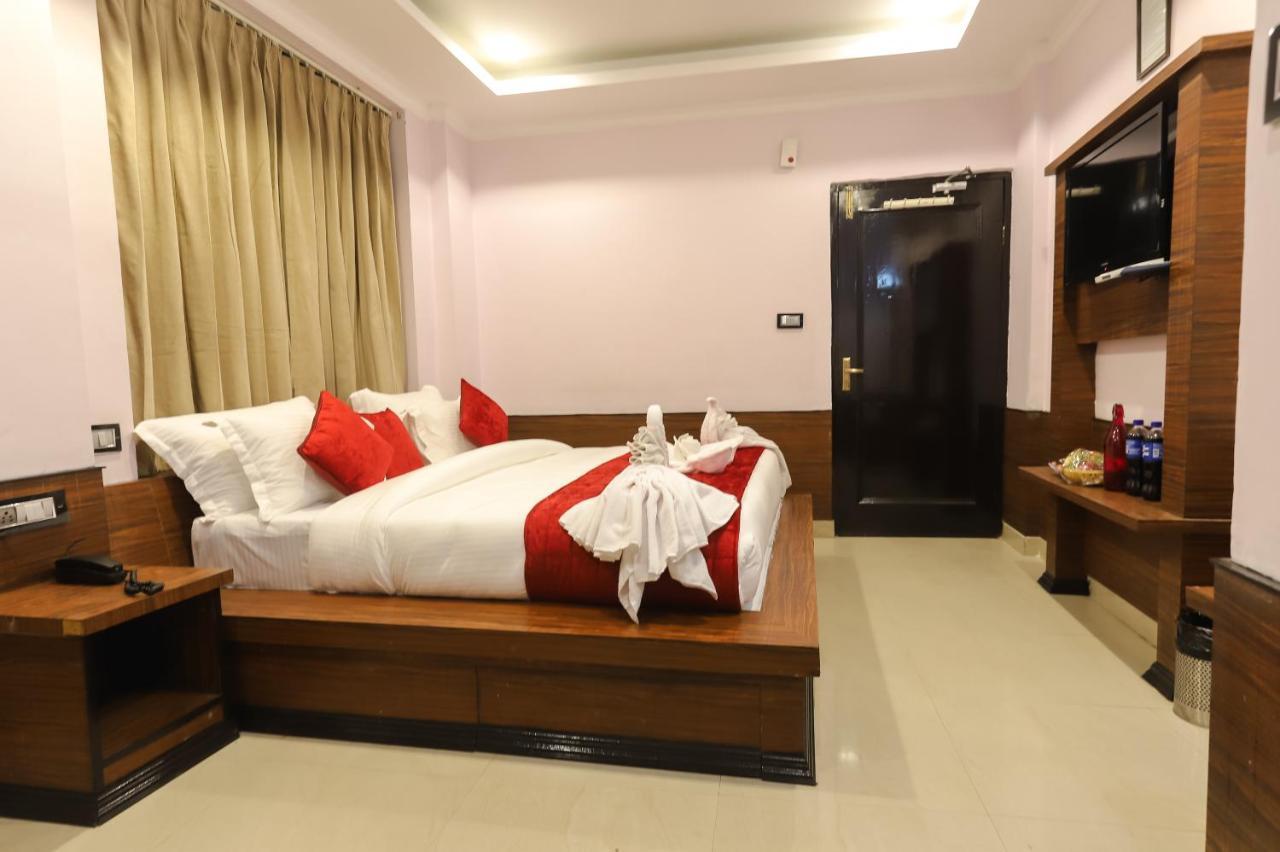 Hotel Holiday Hill, Near Mall Road, Mcleodganj# Parking#Restaurant Dharamshala Ngoại thất bức ảnh
