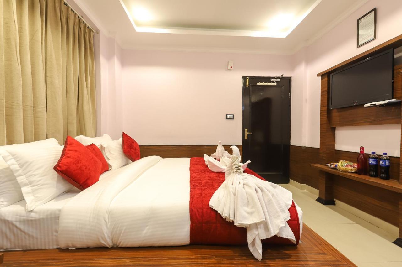 Hotel Holiday Hill, Near Mall Road, Mcleodganj# Parking#Restaurant Dharamshala Ngoại thất bức ảnh